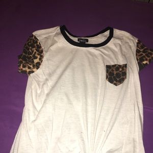 Cheetah print T-Shirt